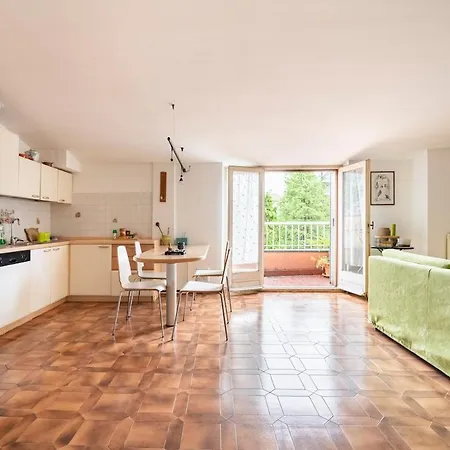 Apartment Cosy-silence With Parking Maggiore