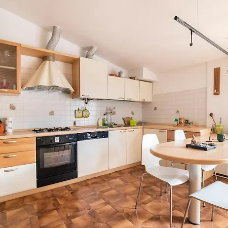 Cosy-silence With Parking Maggiore Apartment *